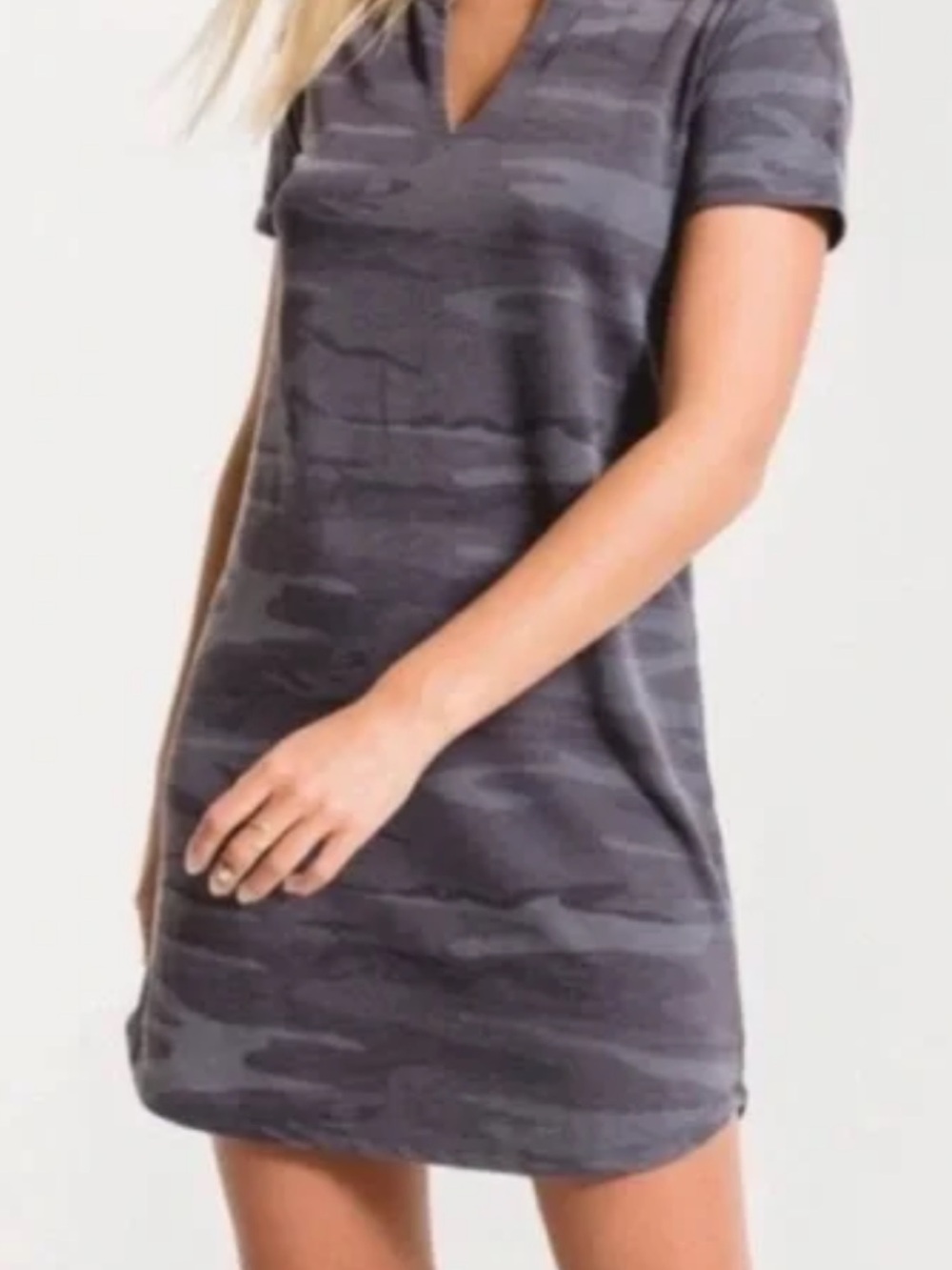 Z Supply Gray Camo Short Sleeve V-Neck Shirt Dress